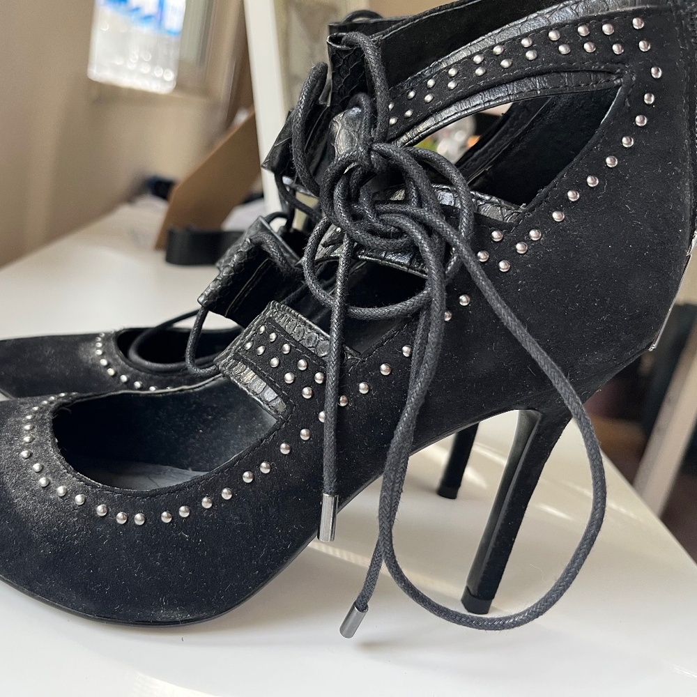 TOPSHOP | Suede Studded High Heels | Size 8.5